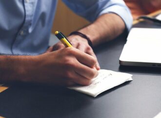 Comment l’IA bouleverse-t-il les experts comptables en ligne ?